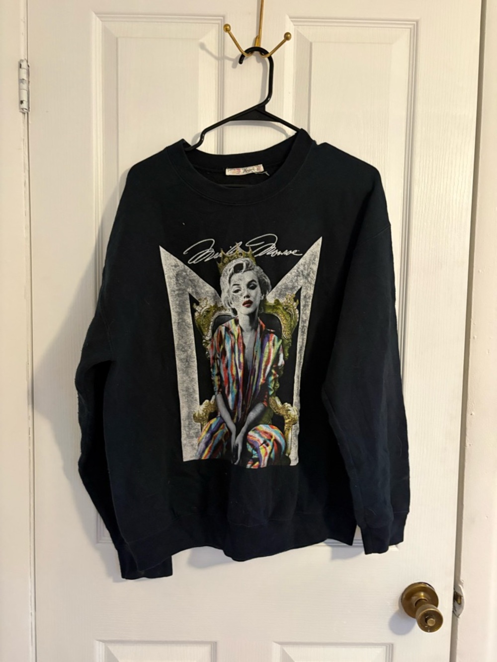 Black Graphic Marilyn Monroe Crewneck Sweater with Colorful Portrait
